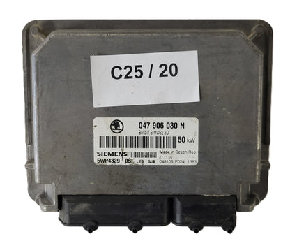 ŠKODA FELICIA ECU / 047906030N / 5WP4329 05 / SIMOS 23D / SIEMENS