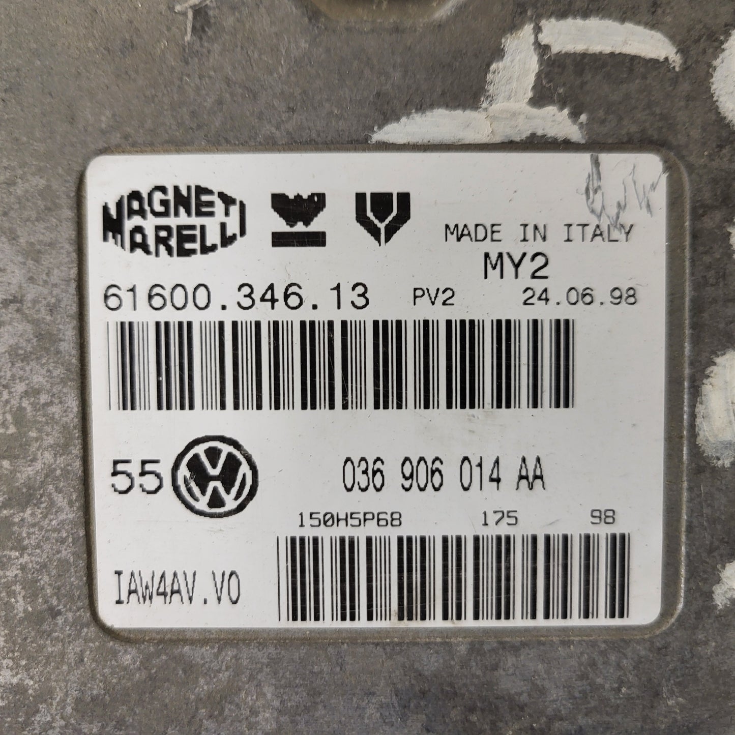VW GOLF 4 ECU / 036906014AA / 61600.346.13 / IAW 4AV.V0 / MAGNETI MARELLI
