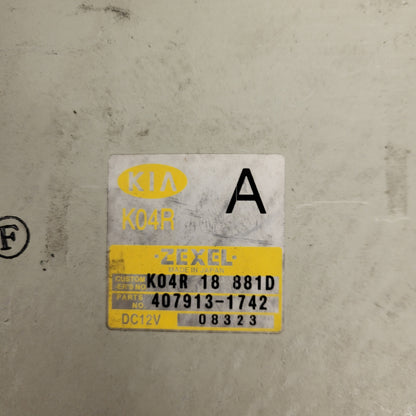 KIA SPORTAGE ECU / 407913-1742 / K04R 18 881D / K04R / ZEXEL