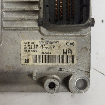 OPEL CORSA ECU / 0261208397 / 55354326 / B05014 / BOSCH