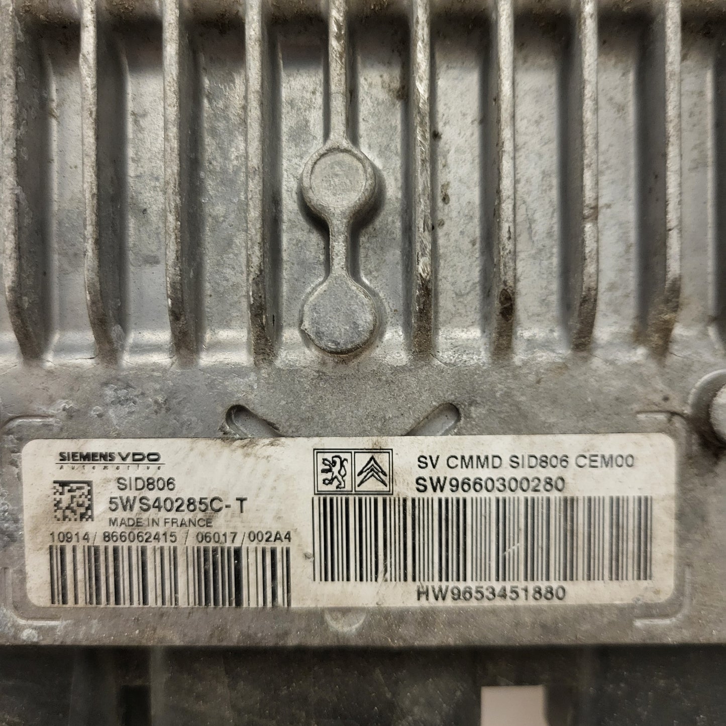 Peugeot Citroen ECU / 5WS40285C-T / 9660300280 / 9653451880 / SID806 SIEMENS