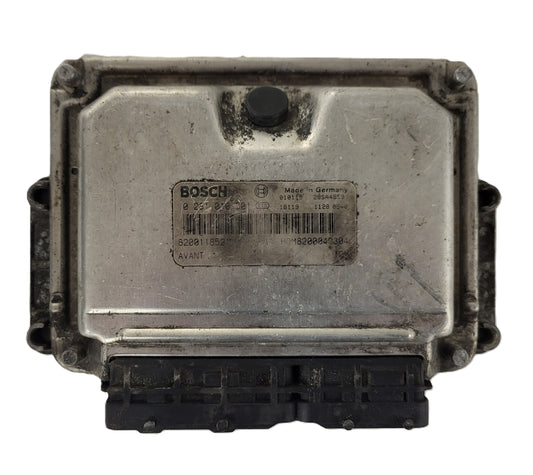 Renault ECU / 0281010501 / 8200118521 / HOM8200049304 / BOSCH