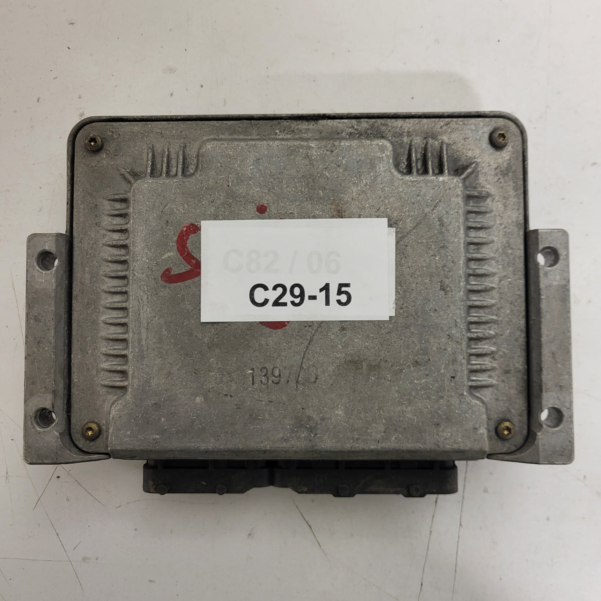 FIAT STILO ECU / 0281011397 / 55187570 / BOSCH - C29-15 - 3