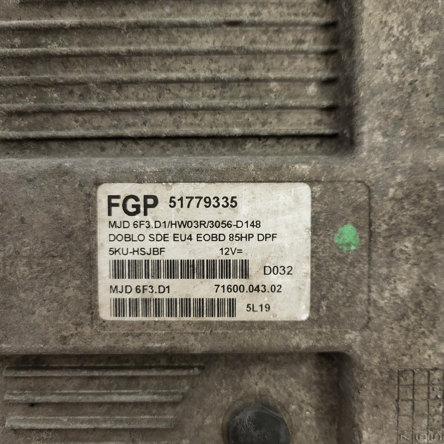 FIAT DOBLO ECU / 51779335 / MJD 6F3.D1 / HW03R / 71600.043.02 / MAGNETI MARELLI
