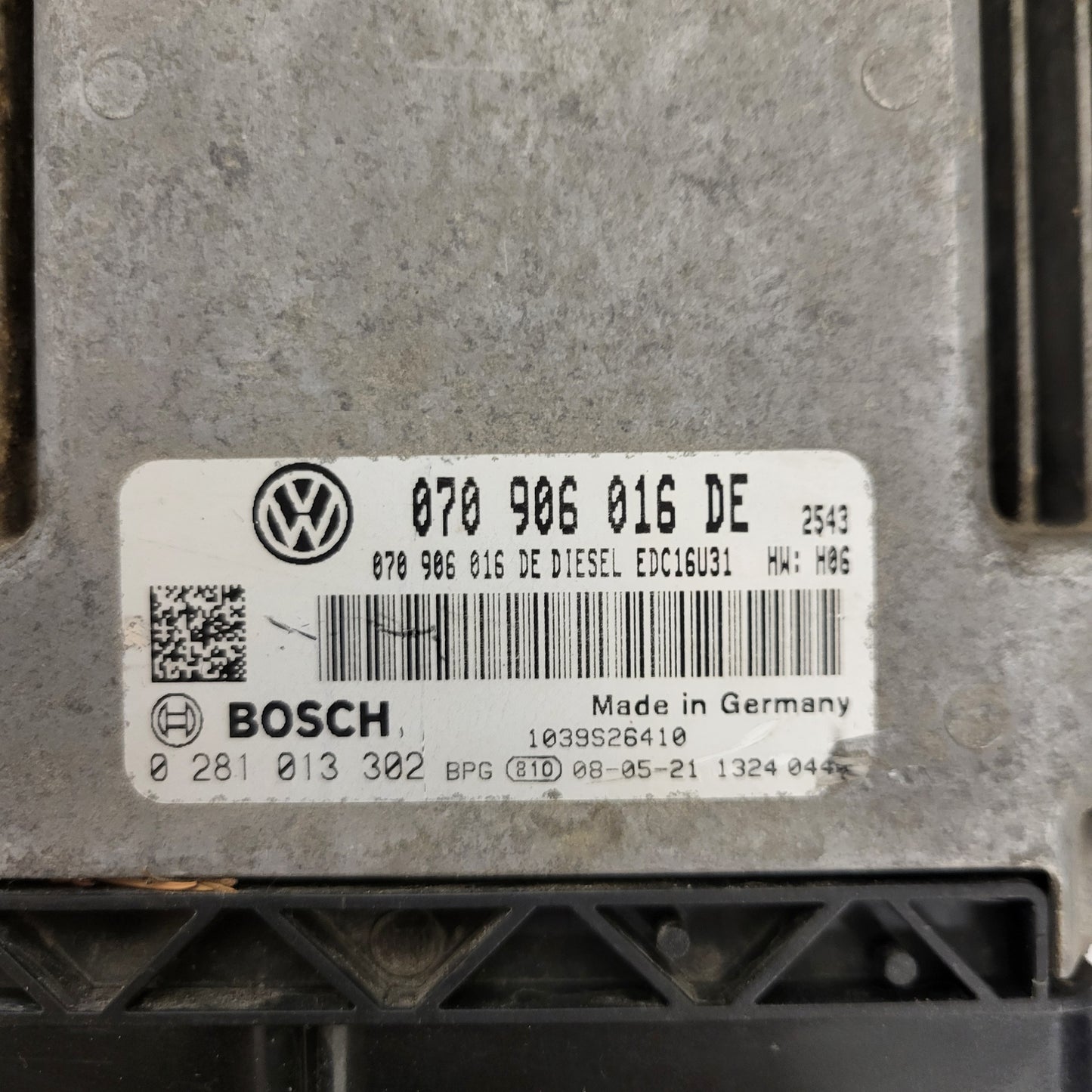 VW TOUAREG ECU / 070906016DE / 0281013302 / EDC16U31 / 070906016 / BOSCH
