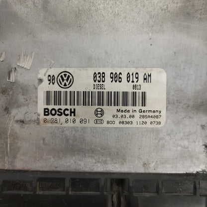VW GOLF ECU / 038906019AM / 0281010091 / BOSCH