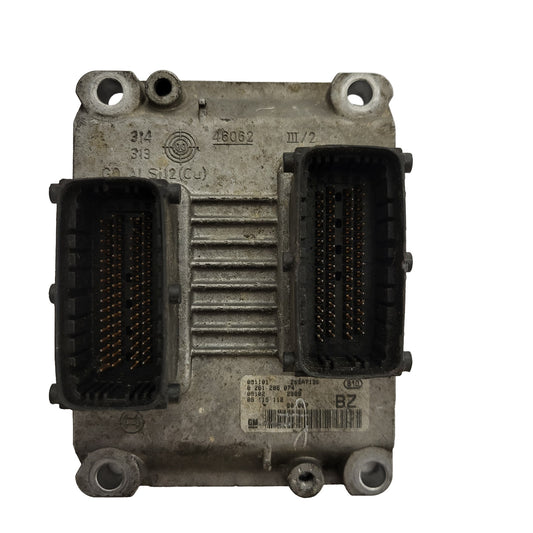 OPEL CORSA ECU / 0261206074 / 09115112 / BZ / BOSCH