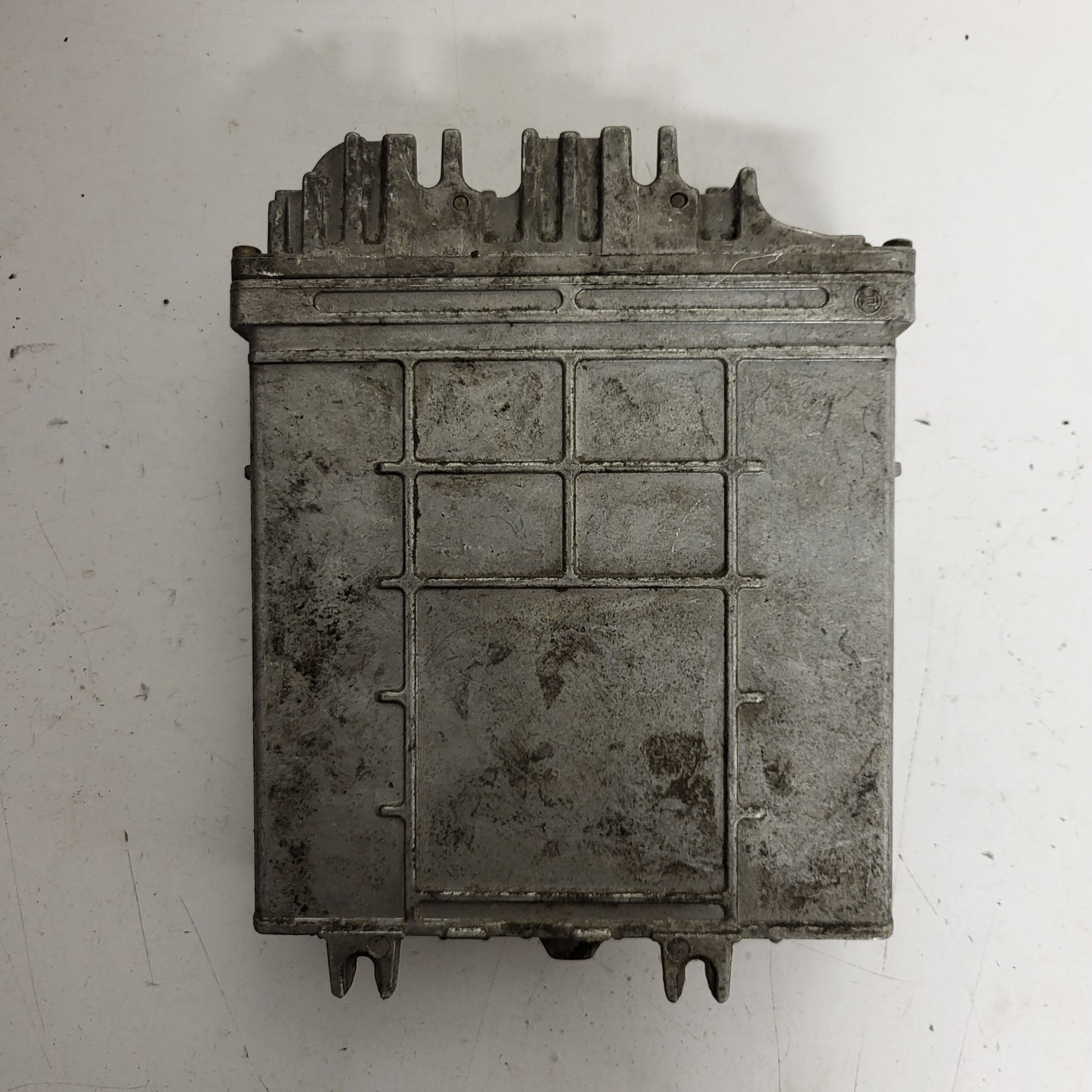 RENAULT KANGOO ECU / 0281001878 / 8200059887 / HOM7700109062 / BOSCH