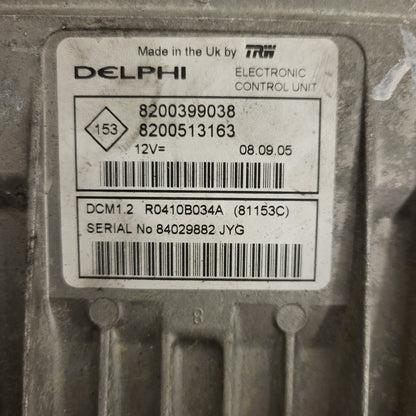 Renault ECU / 8200399038 / 8200513163 / R0410B034A / DCM1.2 / DELPHI