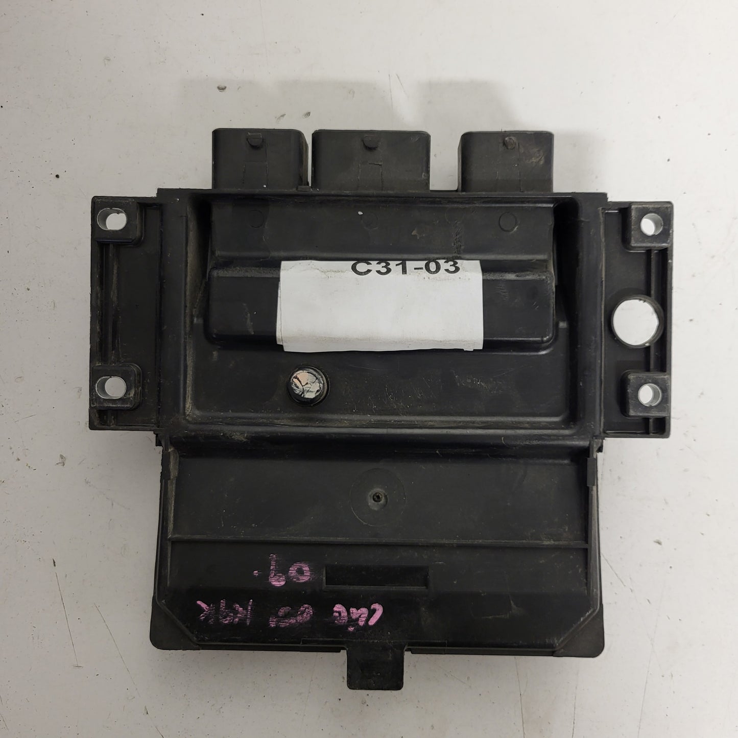 Renault ECU / 8200399038 / 8200513163 / R0410B034A / DCM1.2 / DELPHI