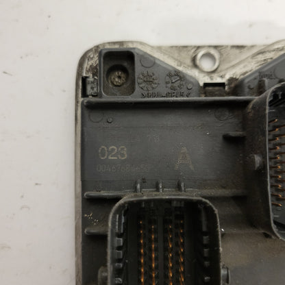 ALFA ROMEO 156 ECU / 0261204731 / 00467684650 / BOSCH