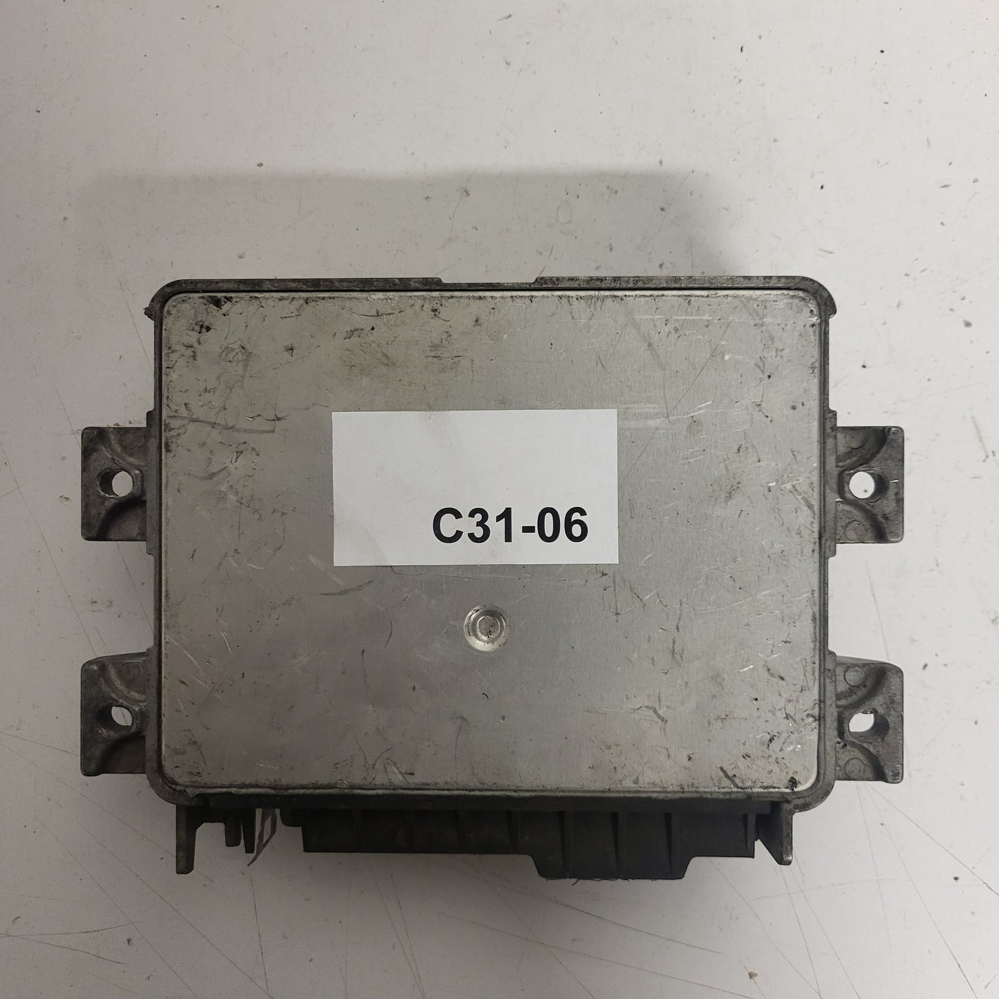 FIAT 500 ECU / IAW 6F.S0 / 7780555 / 61602.054.01 / MAGNETI MARELLI