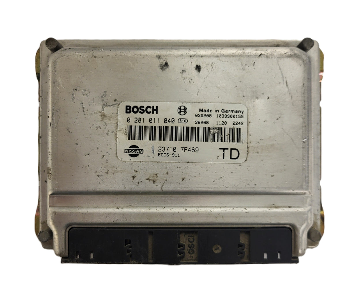 NISSAN TERRANO ECU / 0281011040 / 23710 7F469 / ECCS-911 / BOSCH - C31-13 - 1