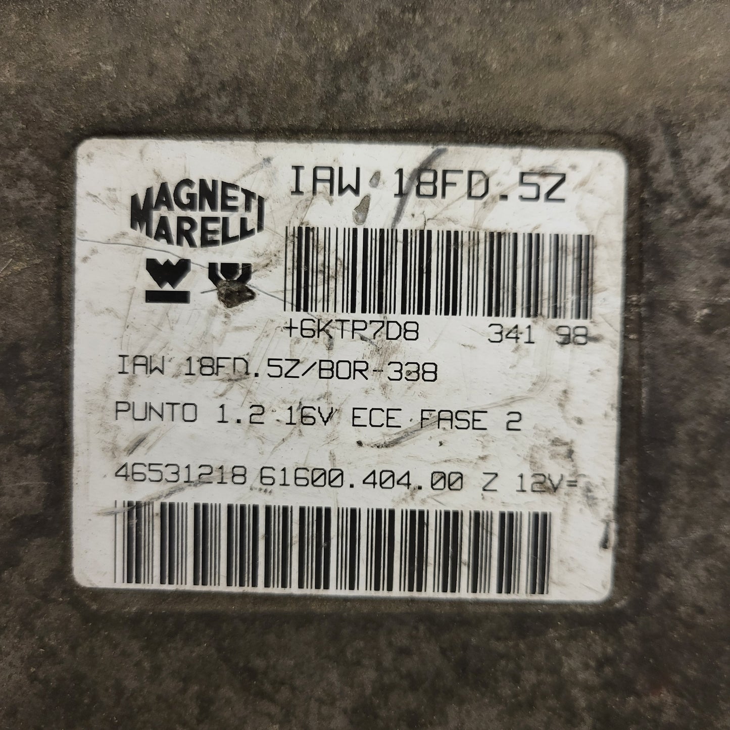 Fiat Punto 1.2 16V ECU / IAW 18FD.5Z / 46531218 / 61600.404.00 / MAGNETI MARELLI