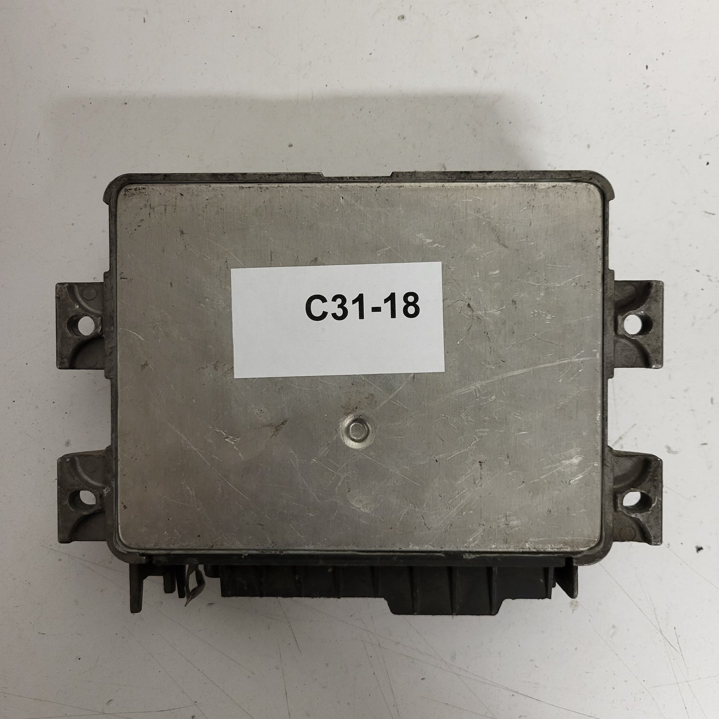 Fiat Punto 1.2 16V ECU / IAW 18FD.5Z / 46531218 / 61600.404.00 / MAGNETI MARELLI