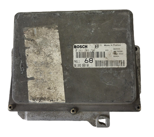 Peugeot 106 Citroen Saxo 1.1 ECU / 0261203736 / 96203998980 / MA3.1 / BOSCH