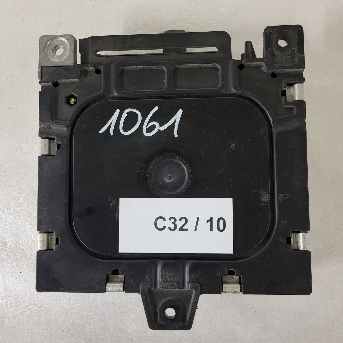 FIAT LANCIA CROMA THEMA ECU / 0280000324 / BOSCH
