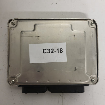 AUDI A4 ECU / 038906019LJ / 0281011222 / EDC15P+ / BOSCH - C32-18 - 3