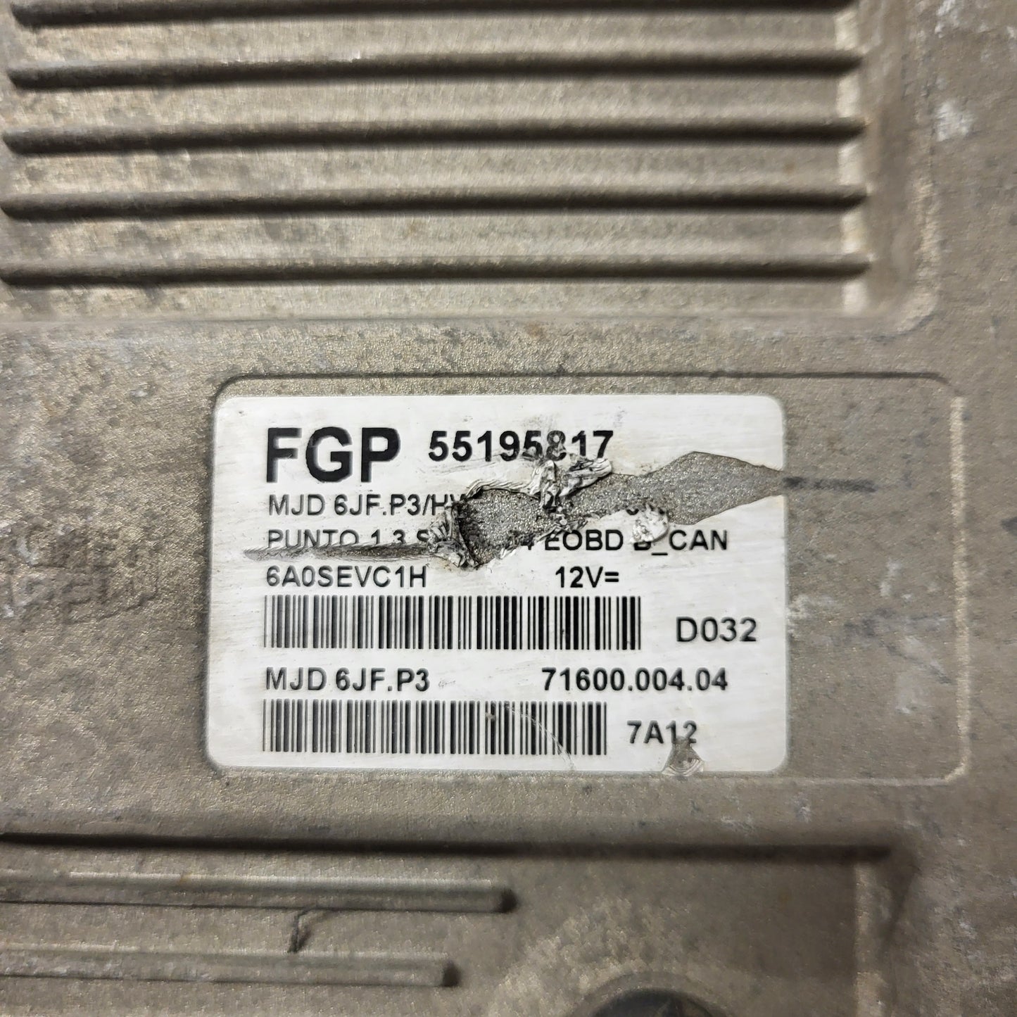 FIAT PUNTO ECU / MJD 6JF.P3 / 55195817 / HW1BM / 71600.053.00 / MAGNETI MARELLI