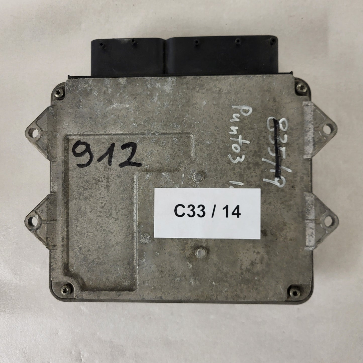 FIAT PUNTO ECU / MJD 6JF.P3 / 55195817 / HW1BM / 71600.053.00 / MAGNETI MARELLI