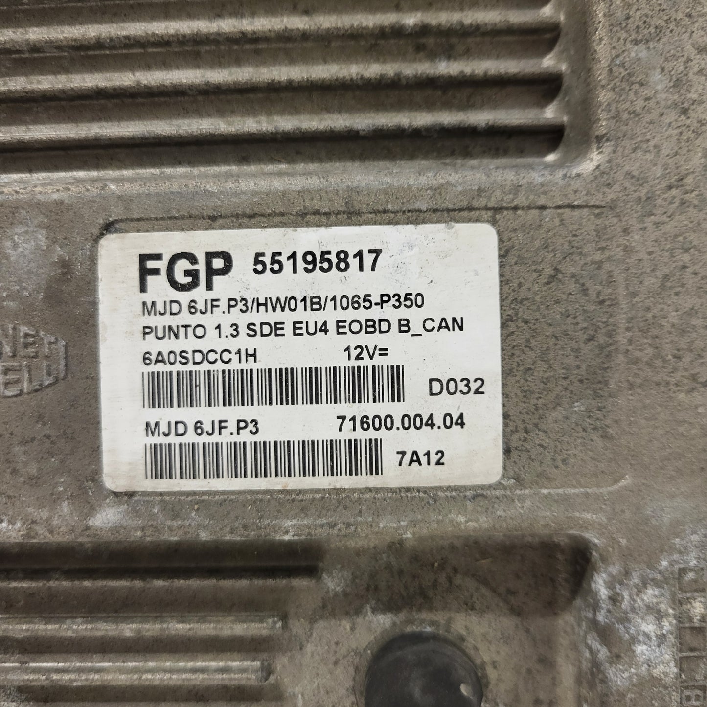 FIAT PUNTO ECU / MJD 6JF.P3 / 55195817 / HW1BM / 71600.053.00 / MAGNETI MARELLI