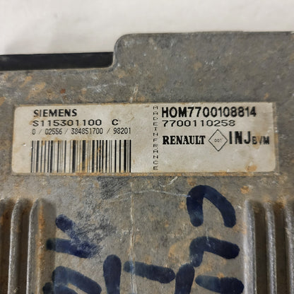 Renault ECU / S115301100C / HOM7700108814 / 7700110258 / S115301100 / SIEMENS