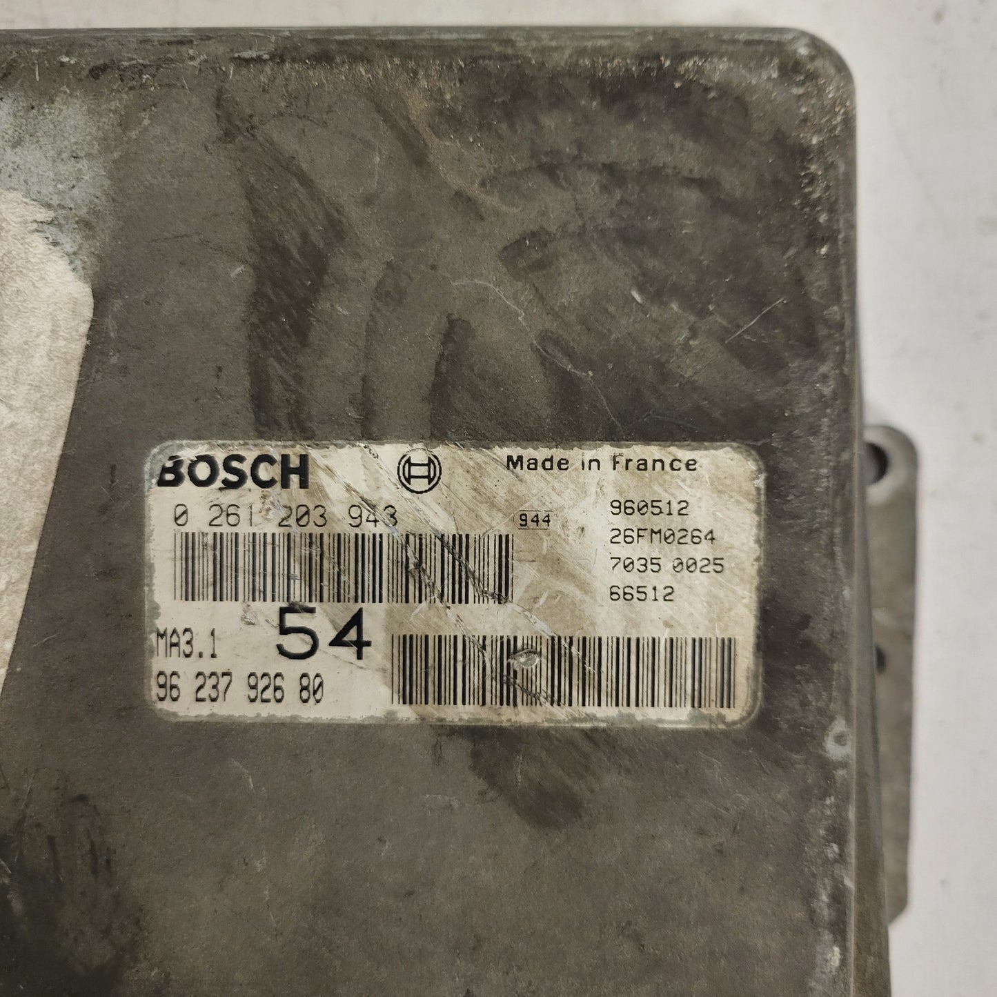 Peugeot 106 Citroen Saxo AX ECU / 0261203943 / 9623792680 / MA3.1 / BOSCH