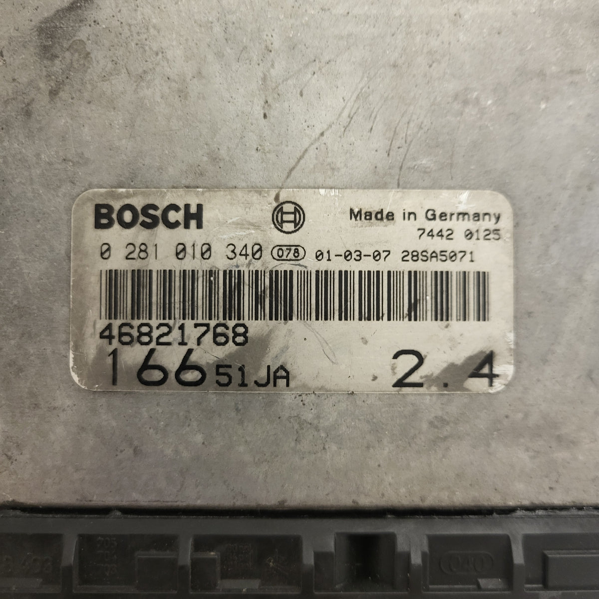 ALFA ROMEO 166 ECU / 0281010340 / 46821768 / BOSCH - C35-13 - 2