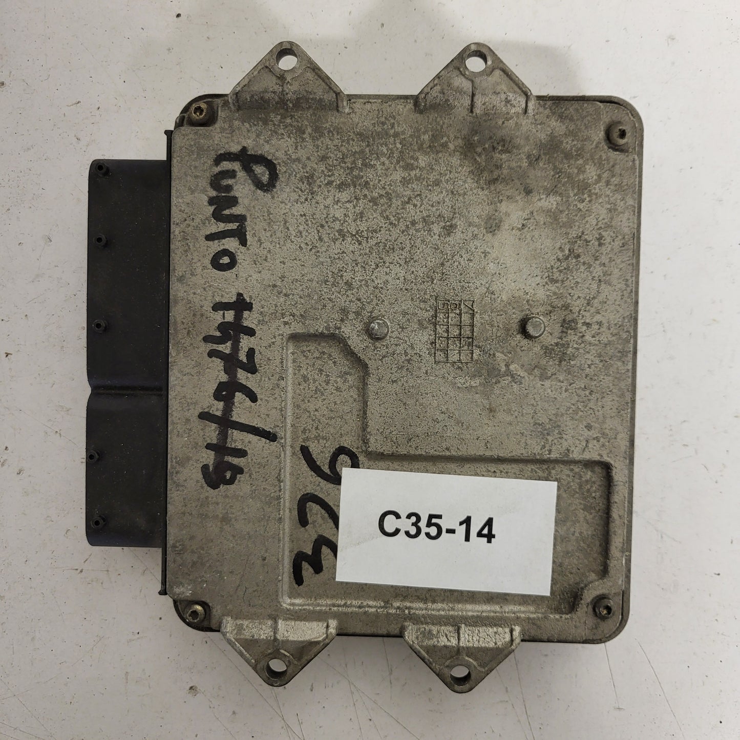 FIAT PUNTO ECU / MJD 6JF.P3 / 55195817 / HW1BM / 71600.053.00 /  MAGNETI MARELLI