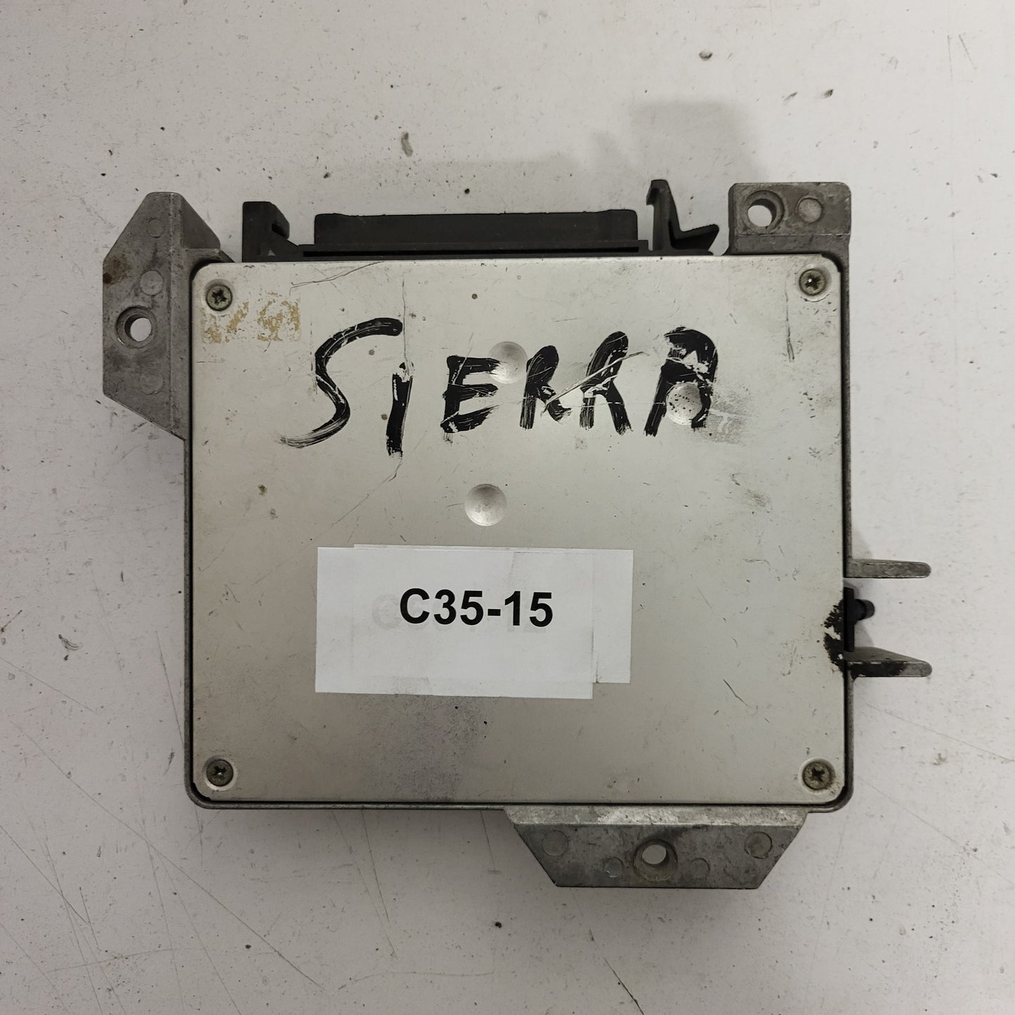 Ford Escort ECU / 85GB-12A297-CC