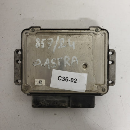 OPEL ASTRA H ECU / 0281014643 / 98074154 / JC / BOSCH
