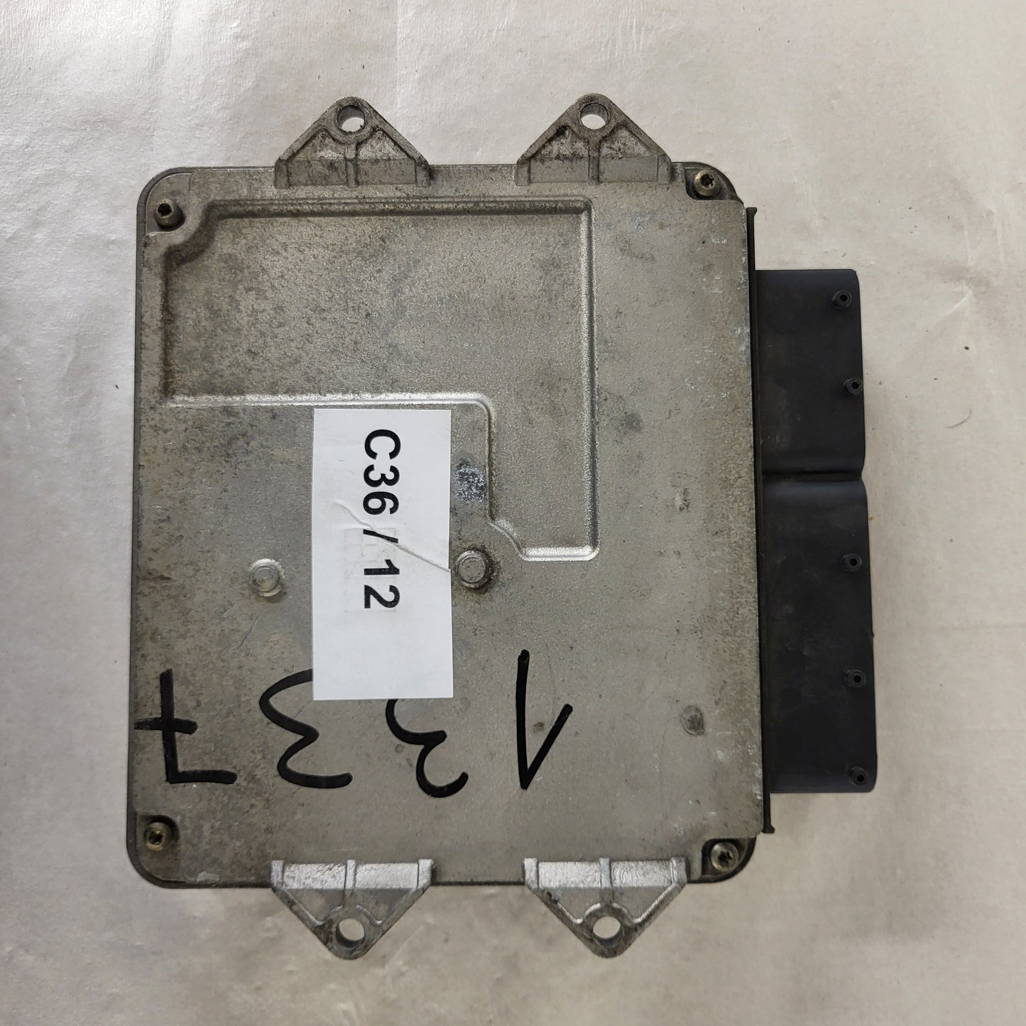 LANCIA Y YPSILON ECU / MJD 6JF.Y1 / 55202548 / HW01C / MAGNETI MARELLI