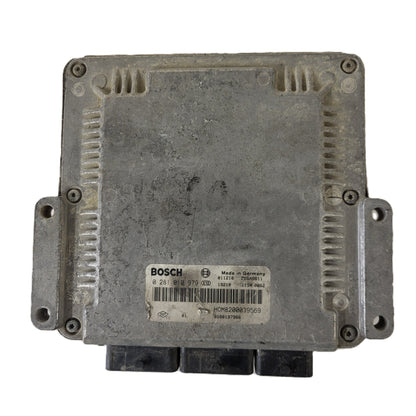 RENAULT ECU / 0281010979 / 8200039569 / 8200197966 / BOSCH