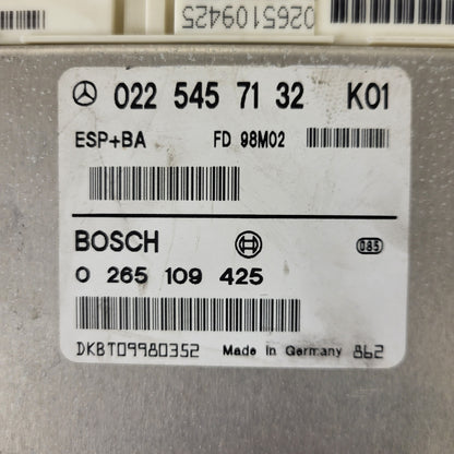 Mercedes W168 ECU / 0265109425 / 0225457132 / BOSCH