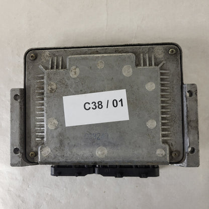ALFA ROMEO 147 ECU / 0281010332 / 73501227 / 93741WAA / BOSCH