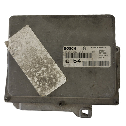 Peugeot 106 Citroen Saxo AX ECU / 0261203943 / 9623792680 / MA3.1 / BOSCH