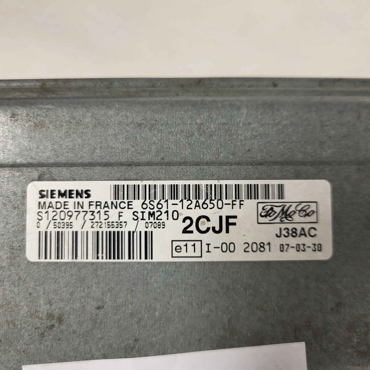 FORD FIESTA ECU / 6S61-12A650-FF / S120977315F / 2CJF / SIM210