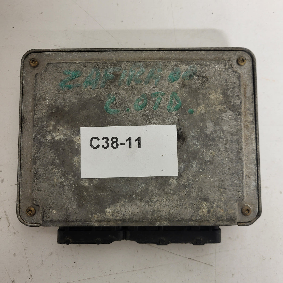 Opel Zafira 2.0 ECU / 0281010268 / 24417169 / BOSCH - C38-11 - 3