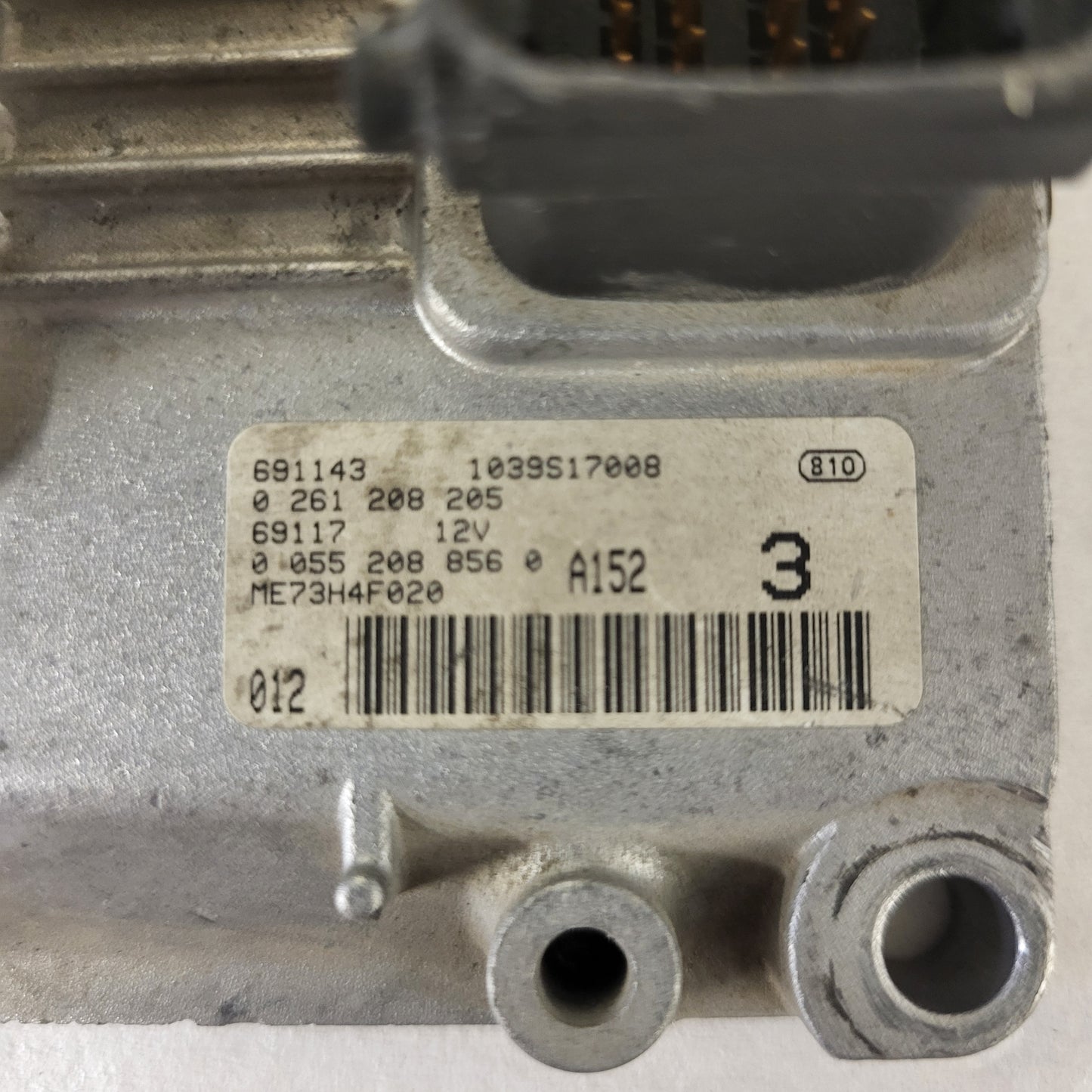 Fiat LANCIA ECU / 0261208205 / 00552088560 / ME73H4F020 / ME73 / BOSCH