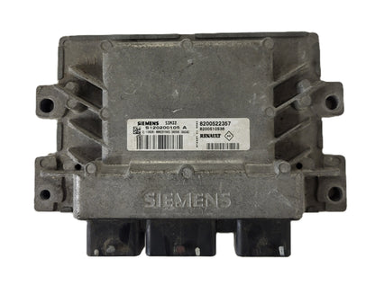Renault Clio 3 ECU / S120200105A / 8200522357 / 8200510536 / SIM32 / S120200105