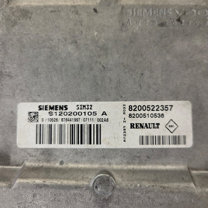 Renault Clio 3 ECU / S120200105A / 8200522357 / 8200510536 / SIM32 / S120200105