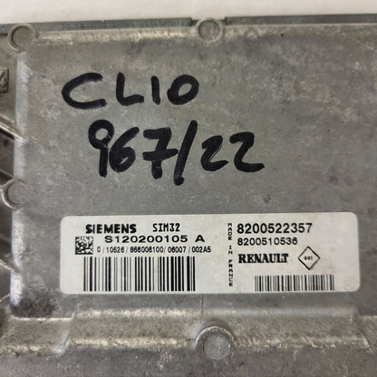 Renault Clio 3 ECU / S120200105A / 8200522357 / 8200510536 / SIM32 / S120200105