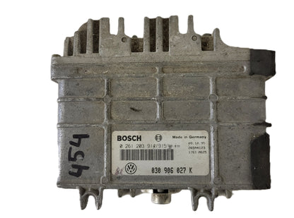 VW POLO 6N ECU / 030906027K / 0261203914/915 / BOSCH