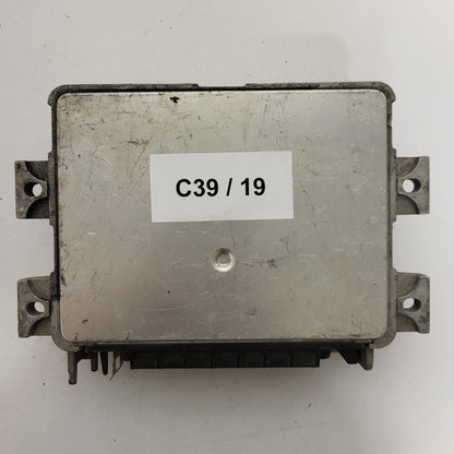 Renault ECU / 7700856784 / IAW 6R.20 / 7700865816 / 16085.064 / MAGNETI MARELLI