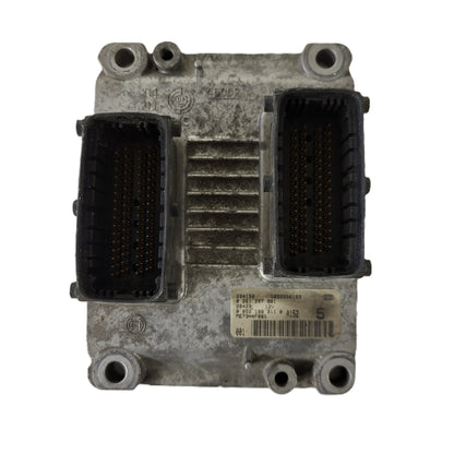 FIAT PUNTO 2 16V ECU / 0261207901 / 00551803110 / BOSCH