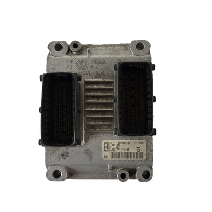 FIAT PUNTO 2 16V ECU / 0261207901 / 00551803110 / BOSCH