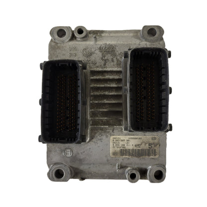FIAT PUNTO 2 16V ECU / 0261207901 / 00551803110 / BOSCH