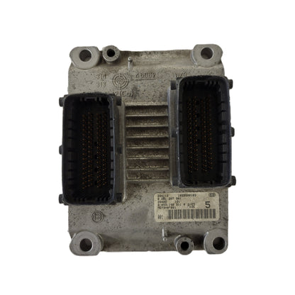 FIAT PUNTO 2 16V ECU / 0261207901 / 00551803110 / BOSCH