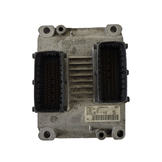 FIAT PUNTO 2 16V ECU / 0261207901 / 00551803110 / BOSCH