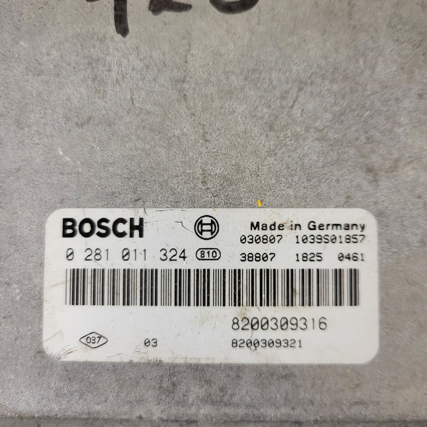 Renault ECU / 0281011324 / 8200309316 / 8200309321 / BOSCH